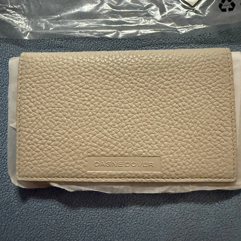 Dagne Dover Cream Textured Wallet - Picture 2 of 7